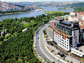 Отель Mövenpick Istanbul Hotel Golden Horn  Стамбул